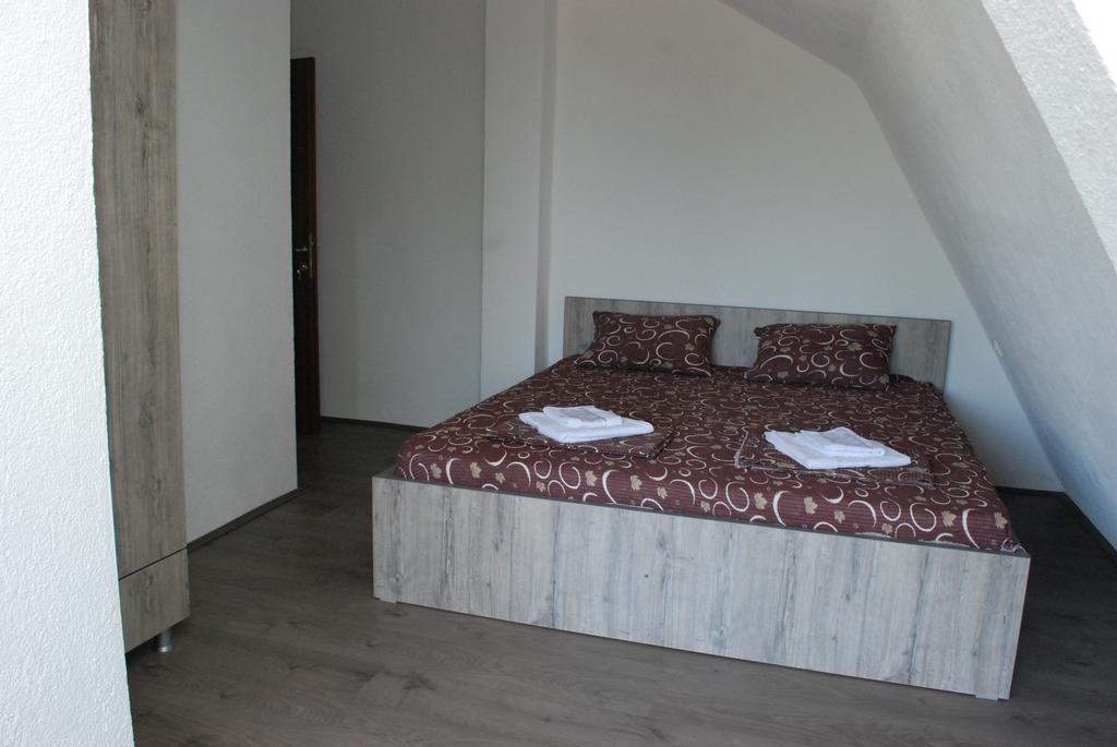 Madzar Apartments Dojran Экстерьер фото