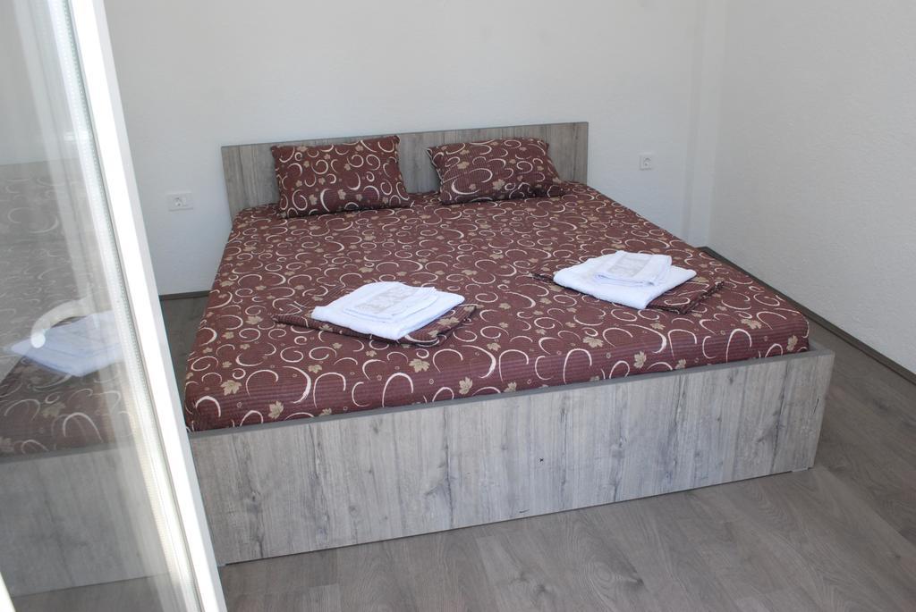 Madzar Apartments Dojran Экстерьер фото