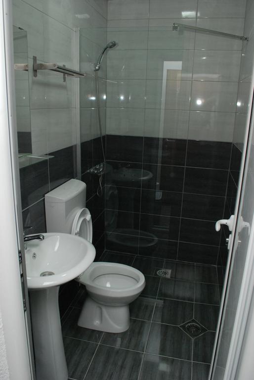 Madzar Apartments Dojran Экстерьер фото
